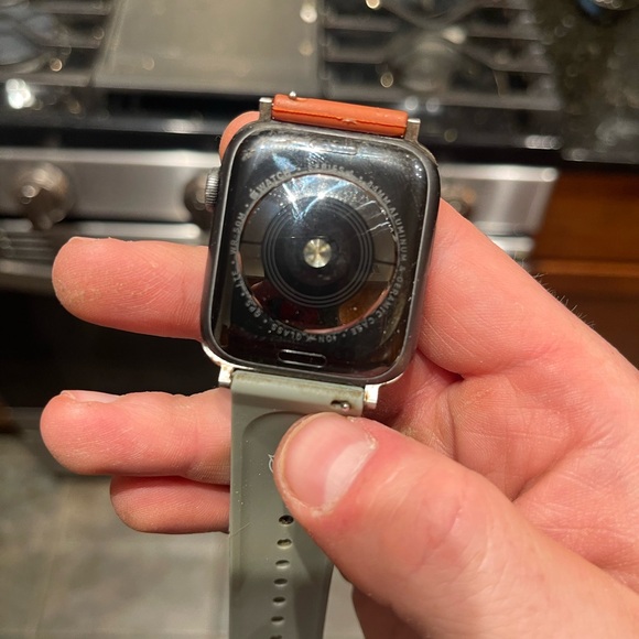 Apple Watch 4 cellular - Picture 2 of 2
